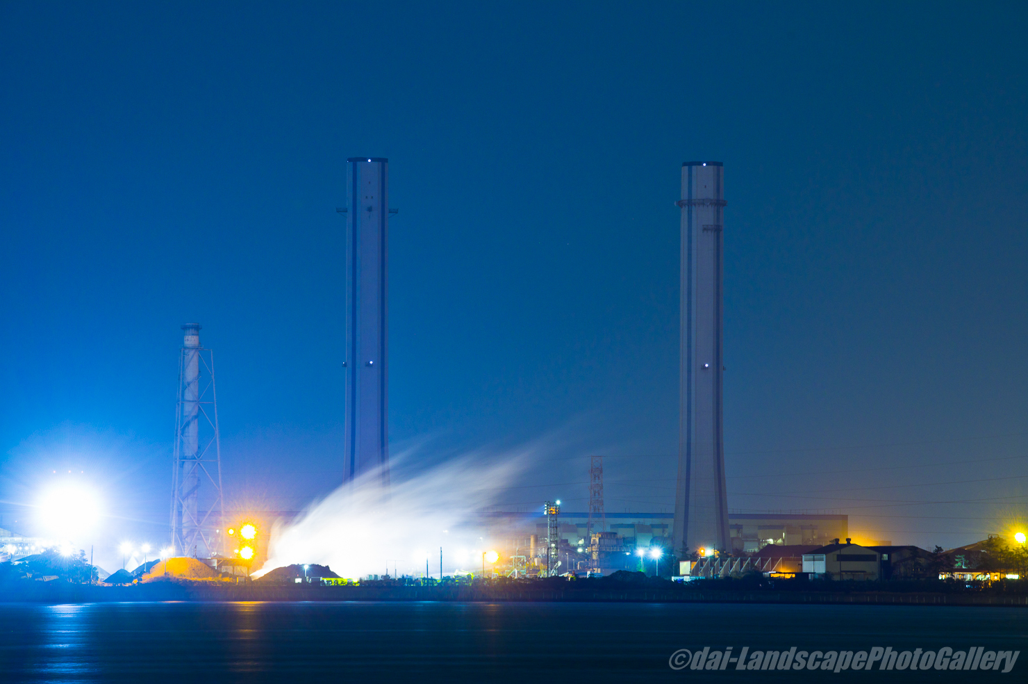 出洲埠頭 製鉄所夜景