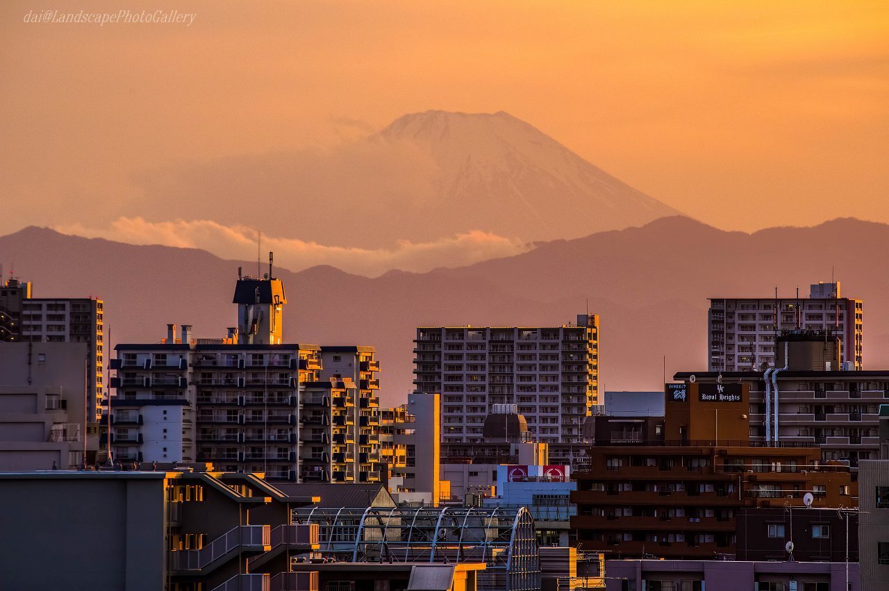 東京からの富士山夕景