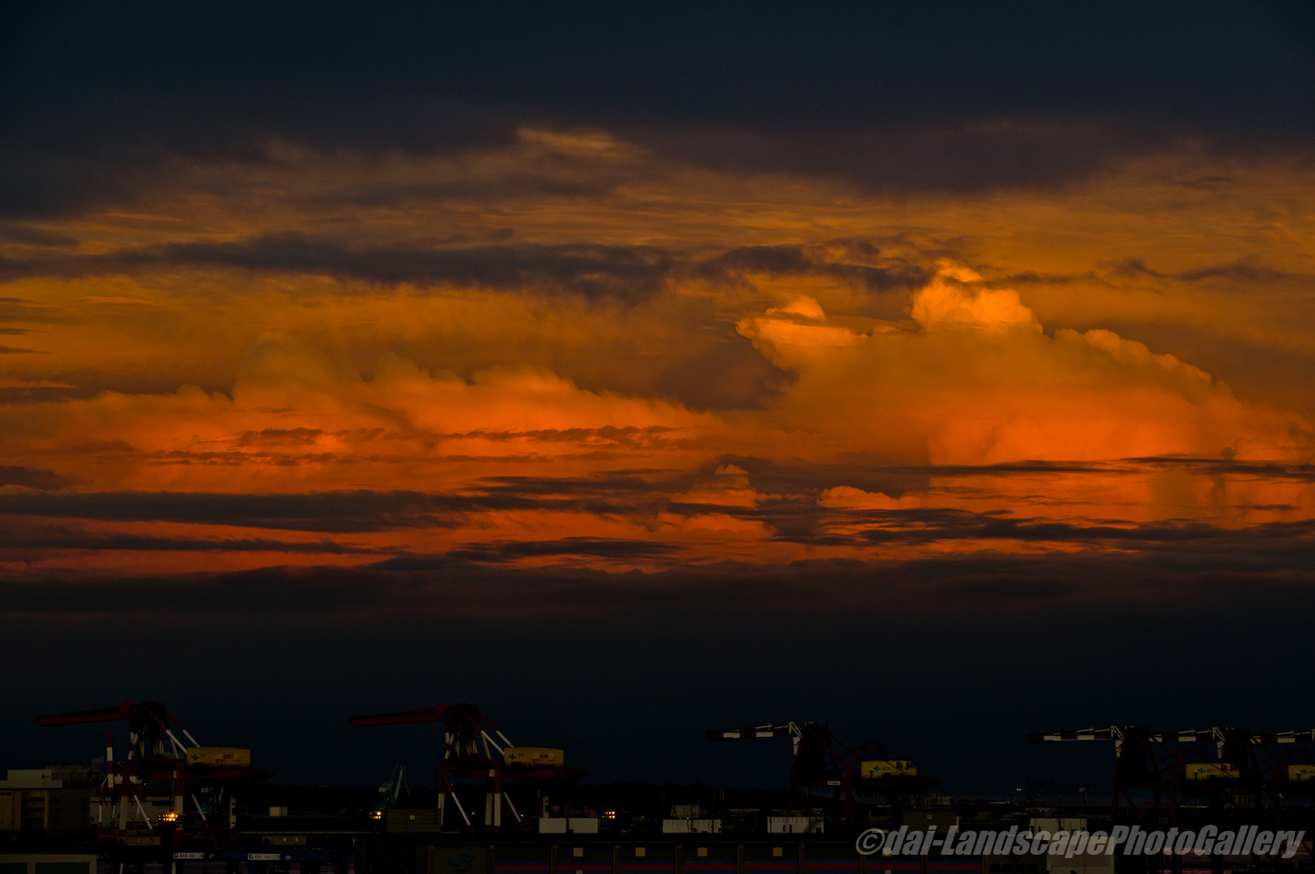 夕焼雲