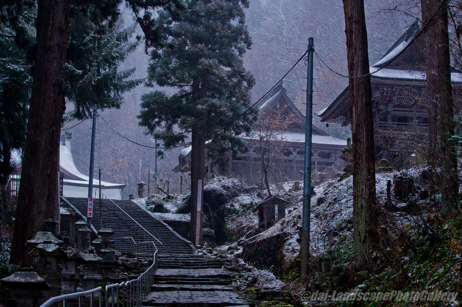 冬の亀岡文珠