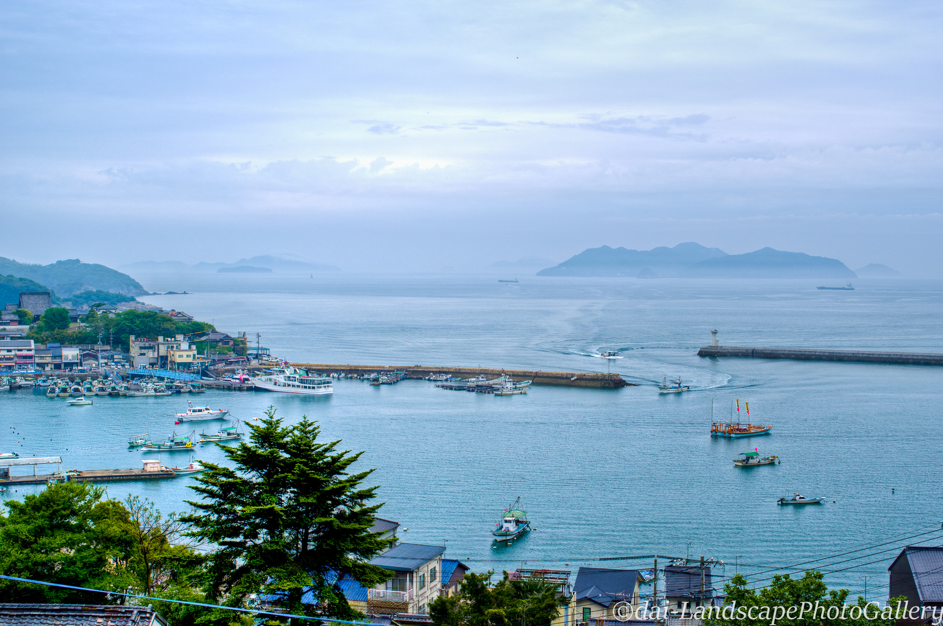 鞆の浦と曇り空の瀬戸内海【HDRi】
