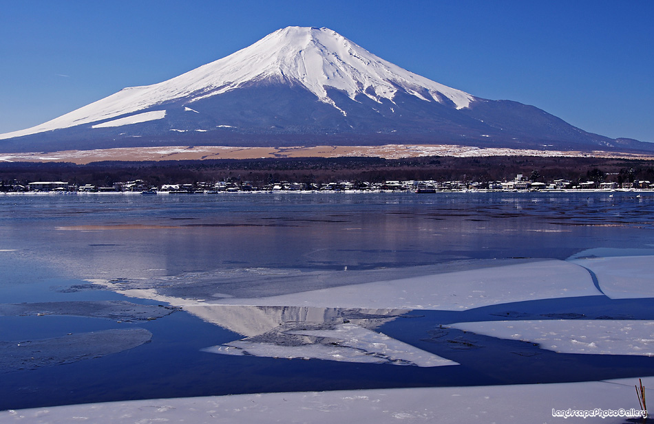 冬の山中湖